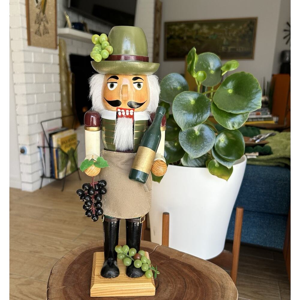 Kurt Adler Wooden Wine Grower Nutcracker 14" Winery Sommelier Vineyard